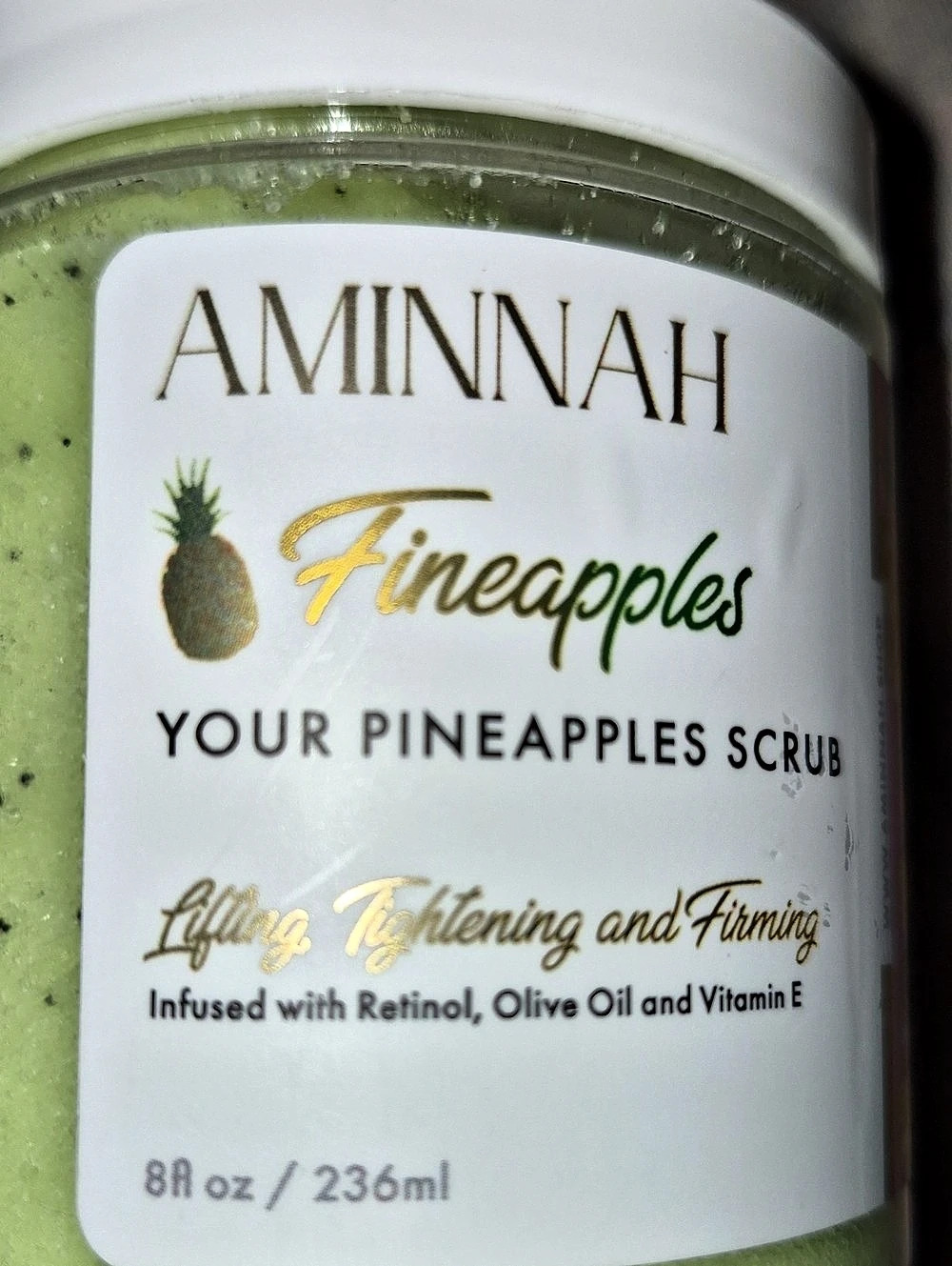AMINNAH Fineapples Your Pineapples Scrub Pineapple Scrub Green 8 oz NWT